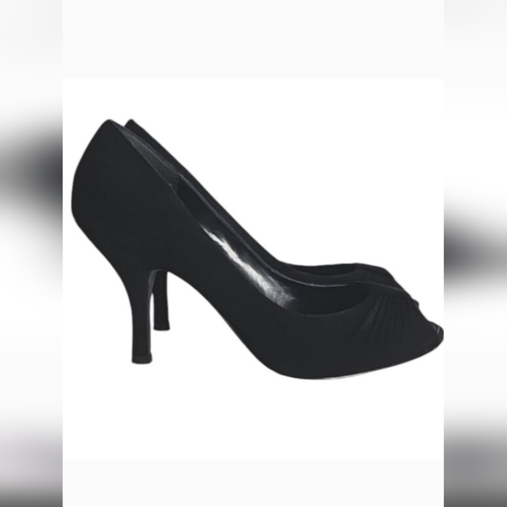 Nickles Soft Leather Black Upper Pump Peeptoe Shoes Size 9M